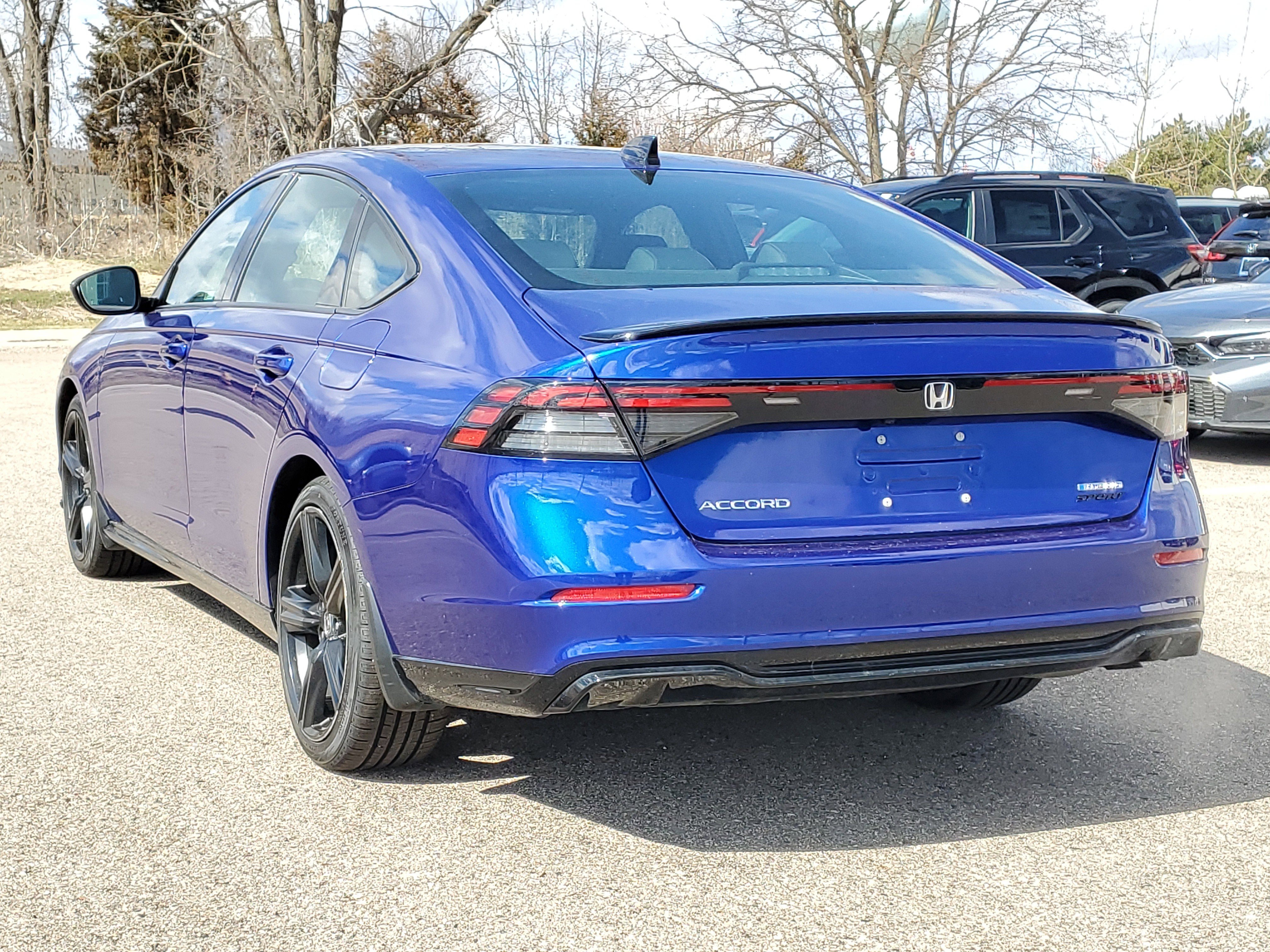 Certified 2023 Honda Accord Sport image 2