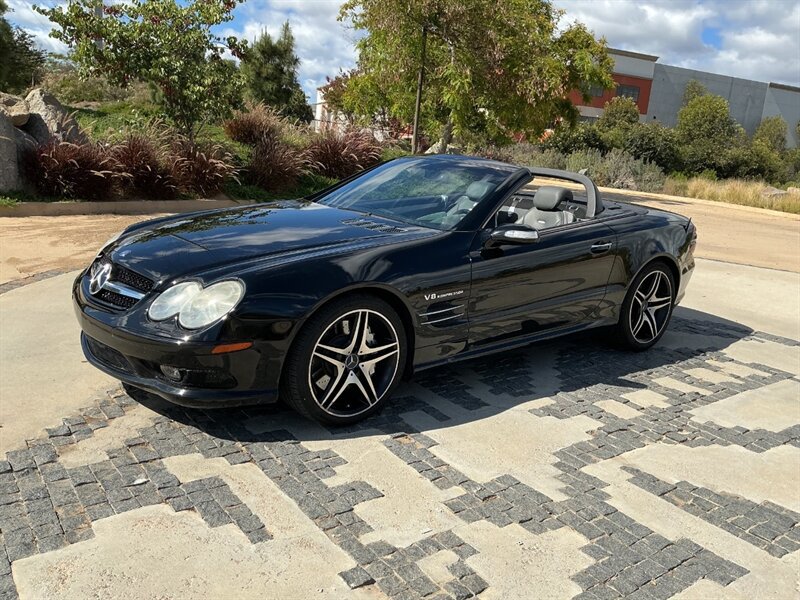 Used 2004 Mercedes-Benz SL 55 AMG video 1