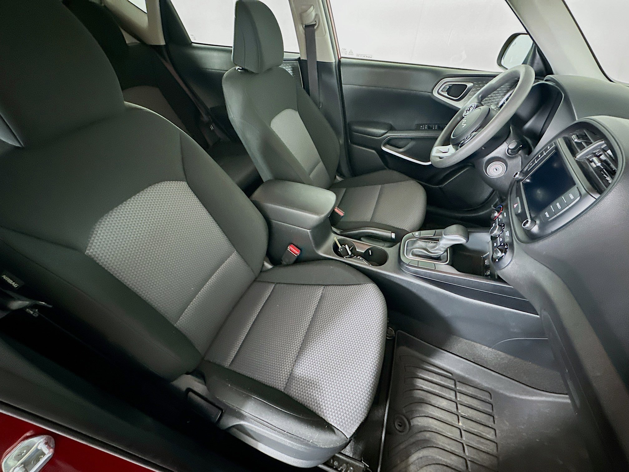 Used 2022 Kia Soul LX w/ Technology Package FWD image 29