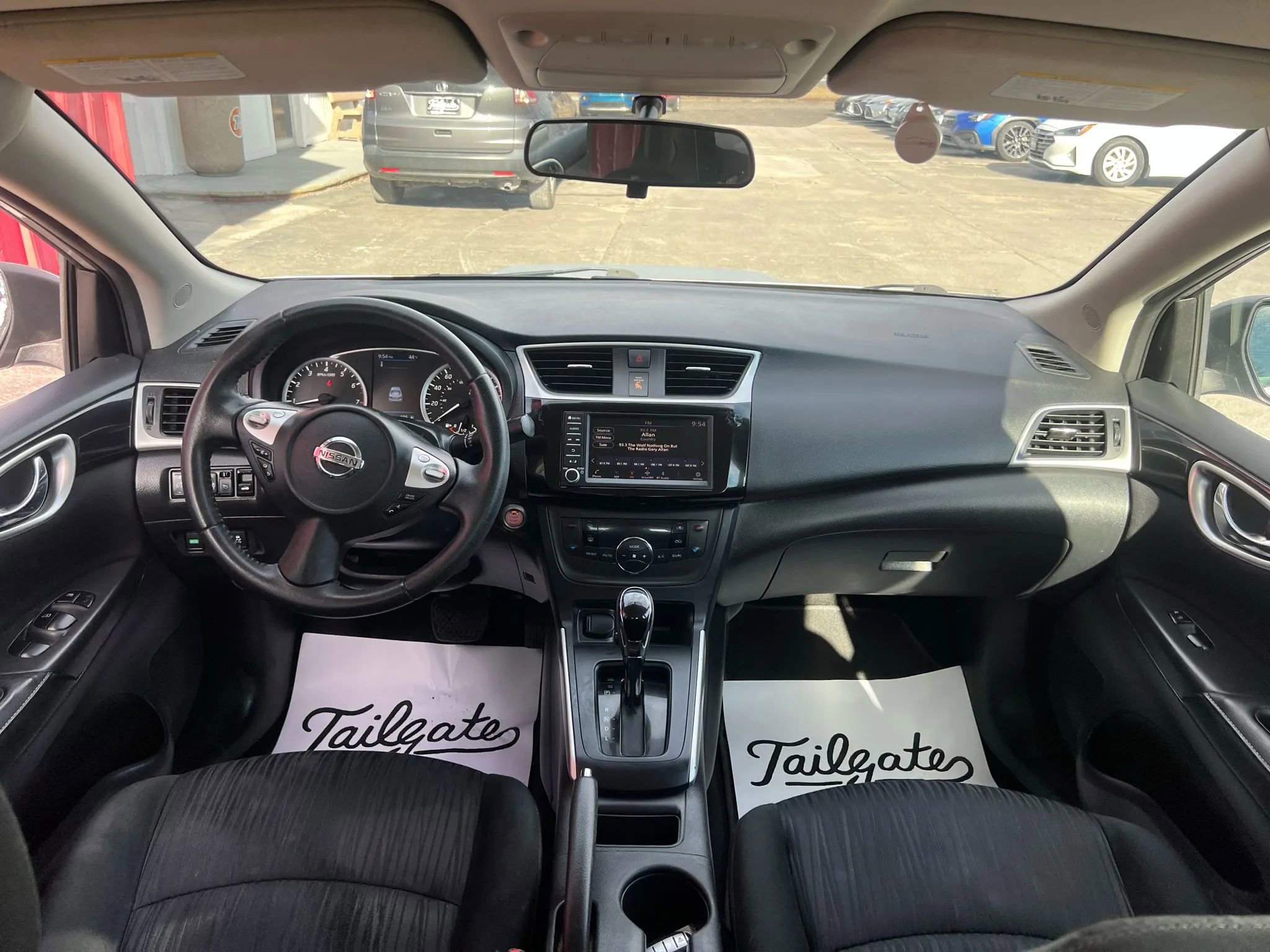 Used 2019 Nissan Sentra SV image 17