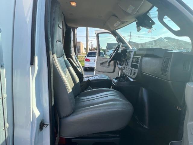 Used 2021 Chevrolet Express 4500 Extended w/ Power Convenience Package RWD image 15