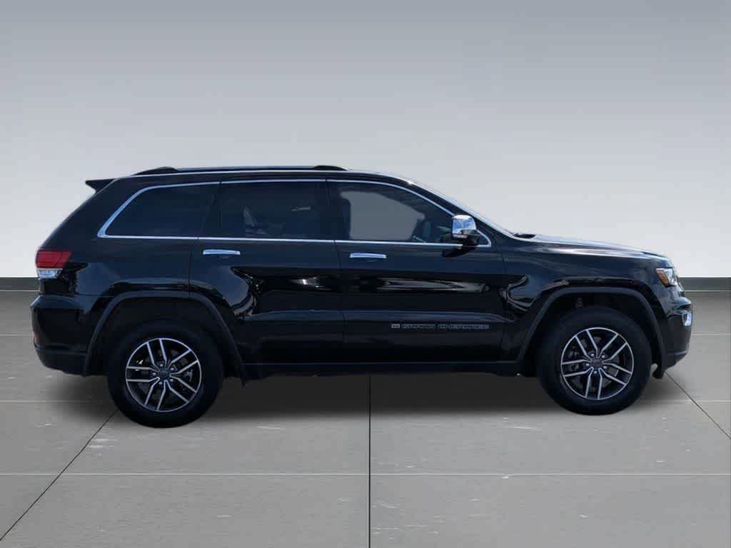 Certified 2022 Jeep Grand Cherokee Limited w/ Trailer Tow Group IV AWD/4WD image 6