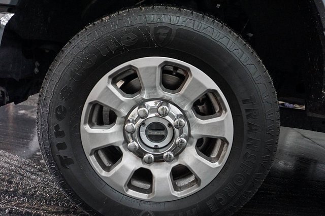 Used 2024 Ford F250 XLT image 5