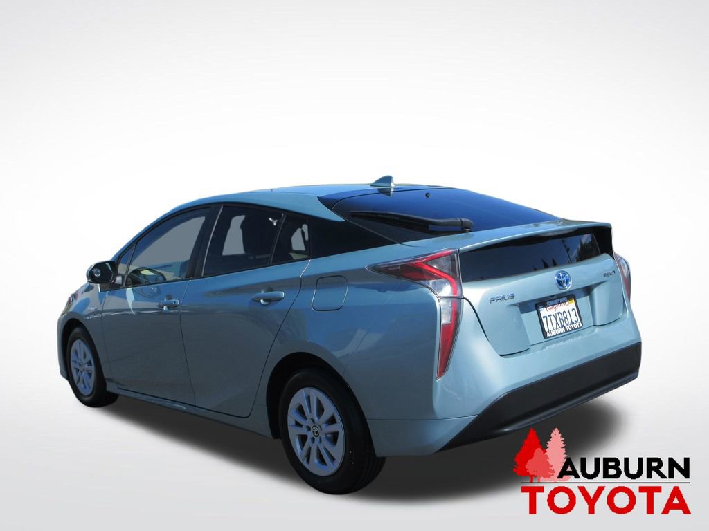 Used 2016 Toyota Prius Two image 5