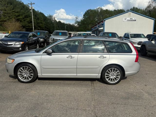 Used 2010 Volvo V50 2.4i image 2