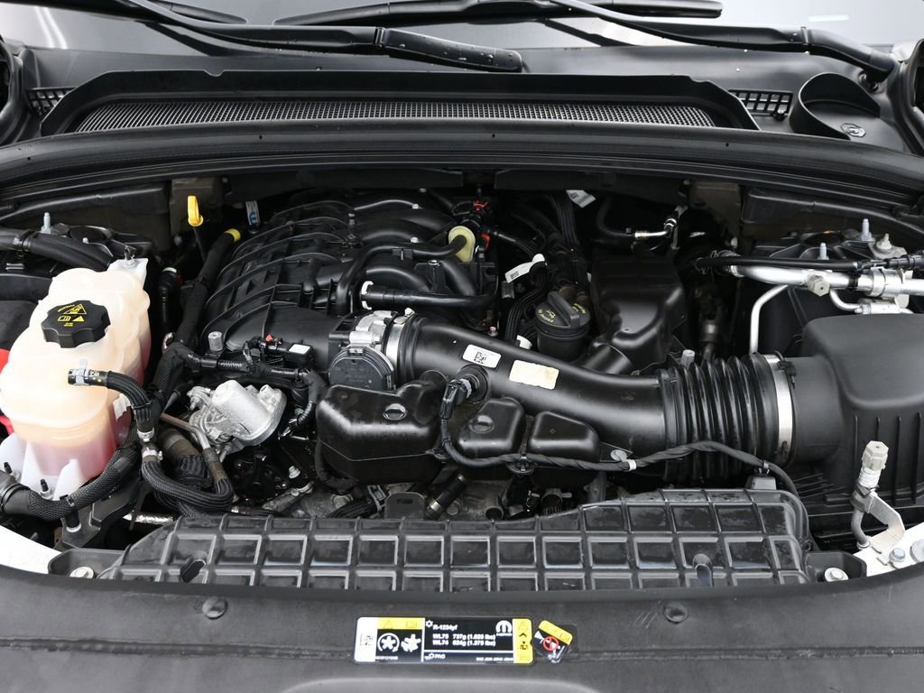 Used 2022 Jeep Grand Cherokee L Limited image 14