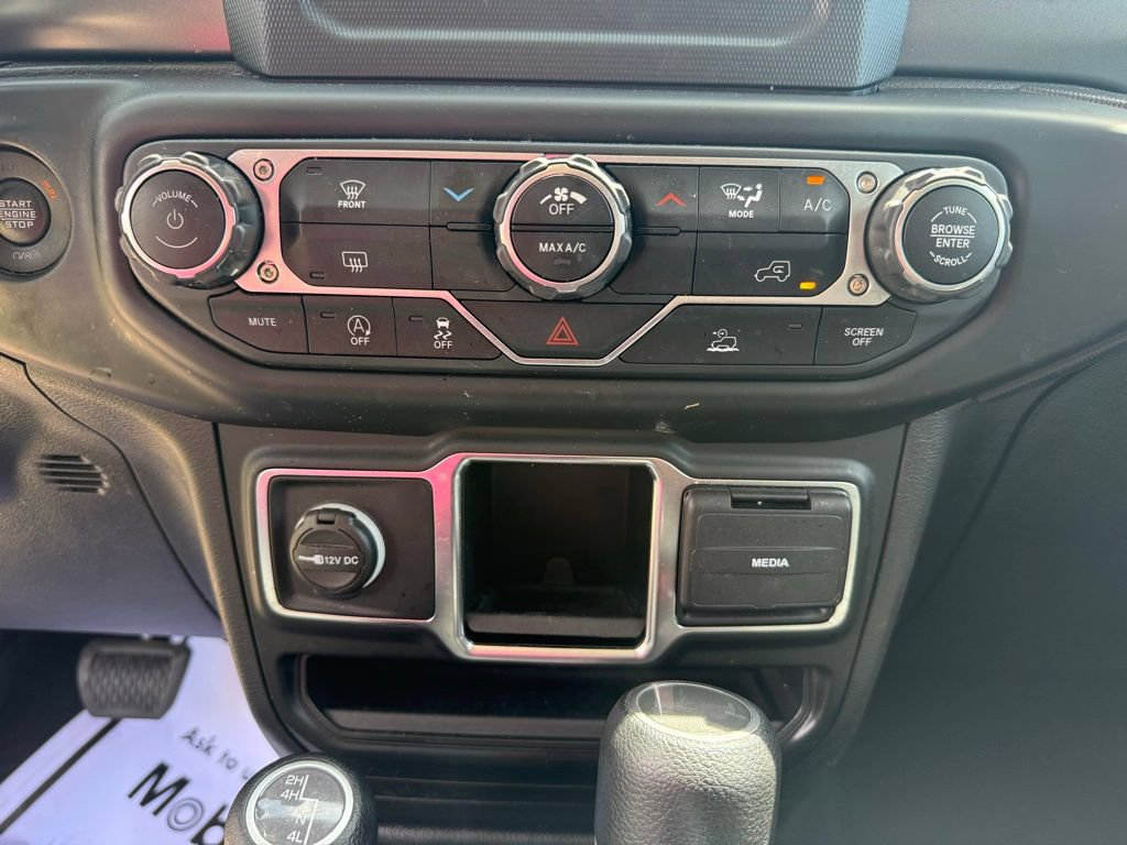 Used 2023 Jeep Wrangler Unlimited Sport AWD/4WD image 37