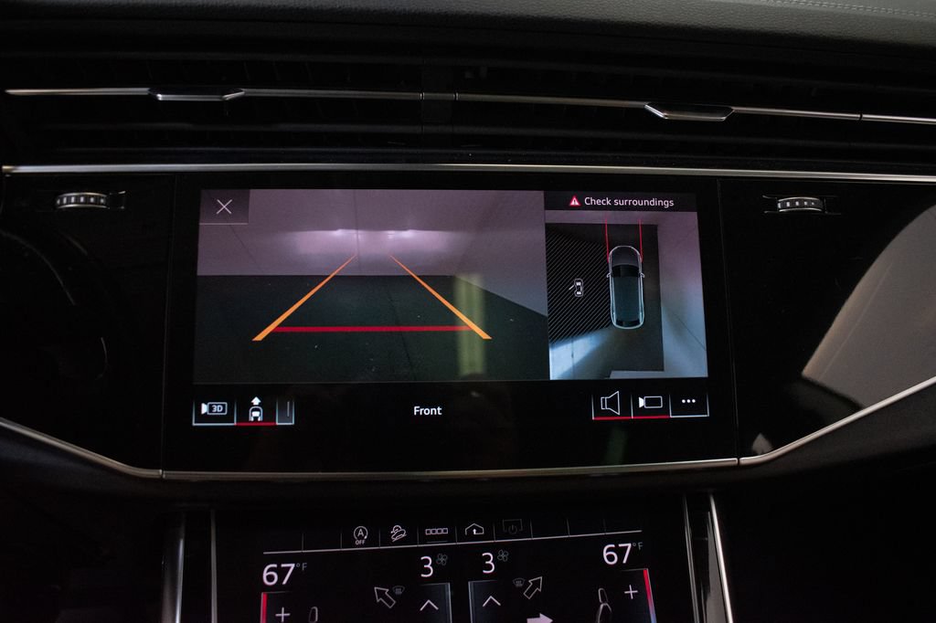 Used 2023 Audi Q8 Premium Plus AWD/4WD image 17