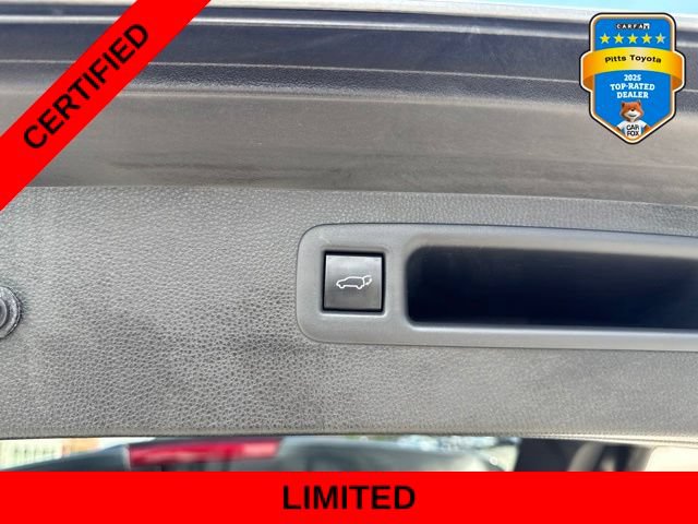 Certified 2020 Toyota Highlander Limited FWD image 18