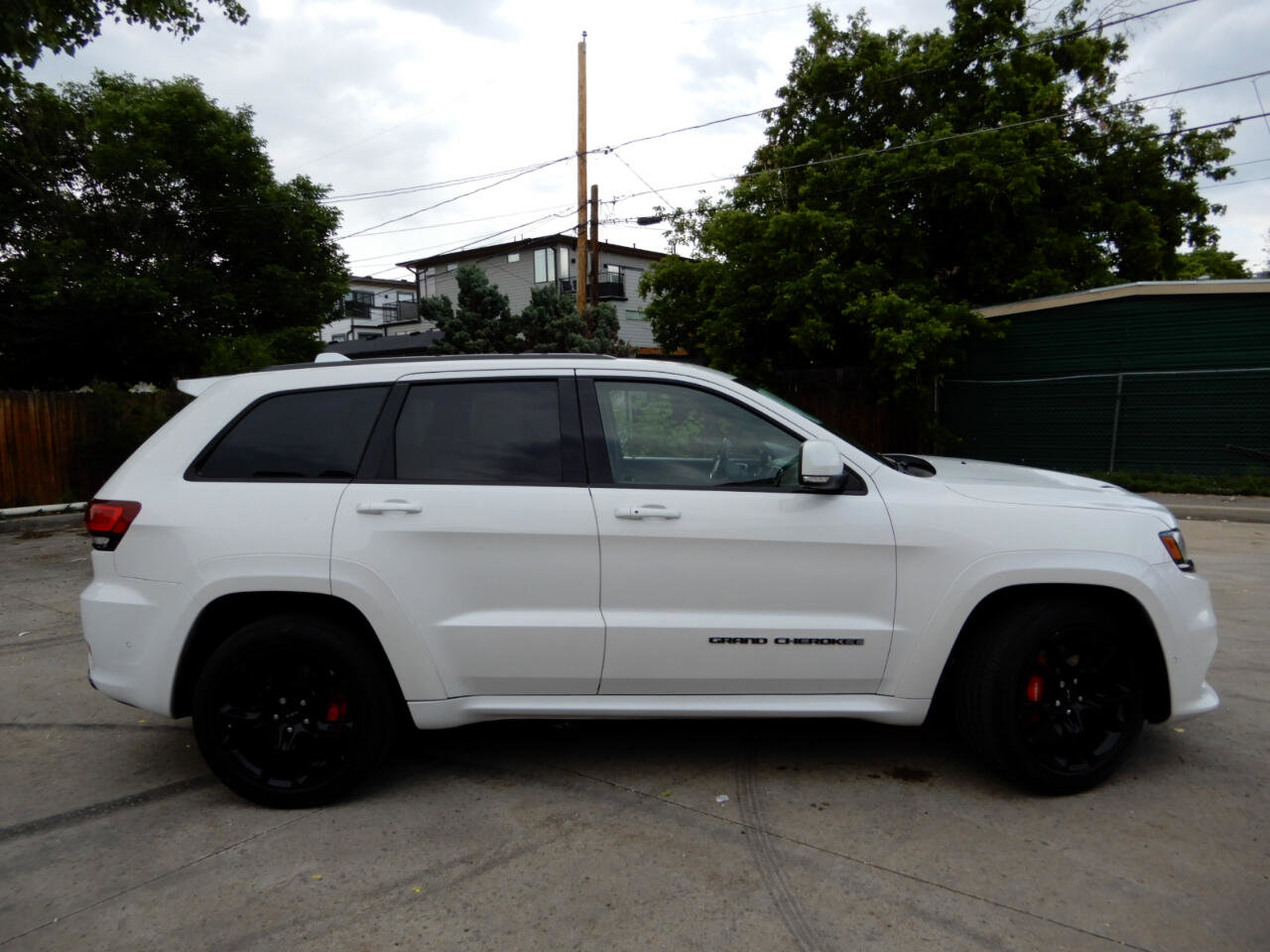 Used 2017 Jeep Grand Cherokee SRT image 4