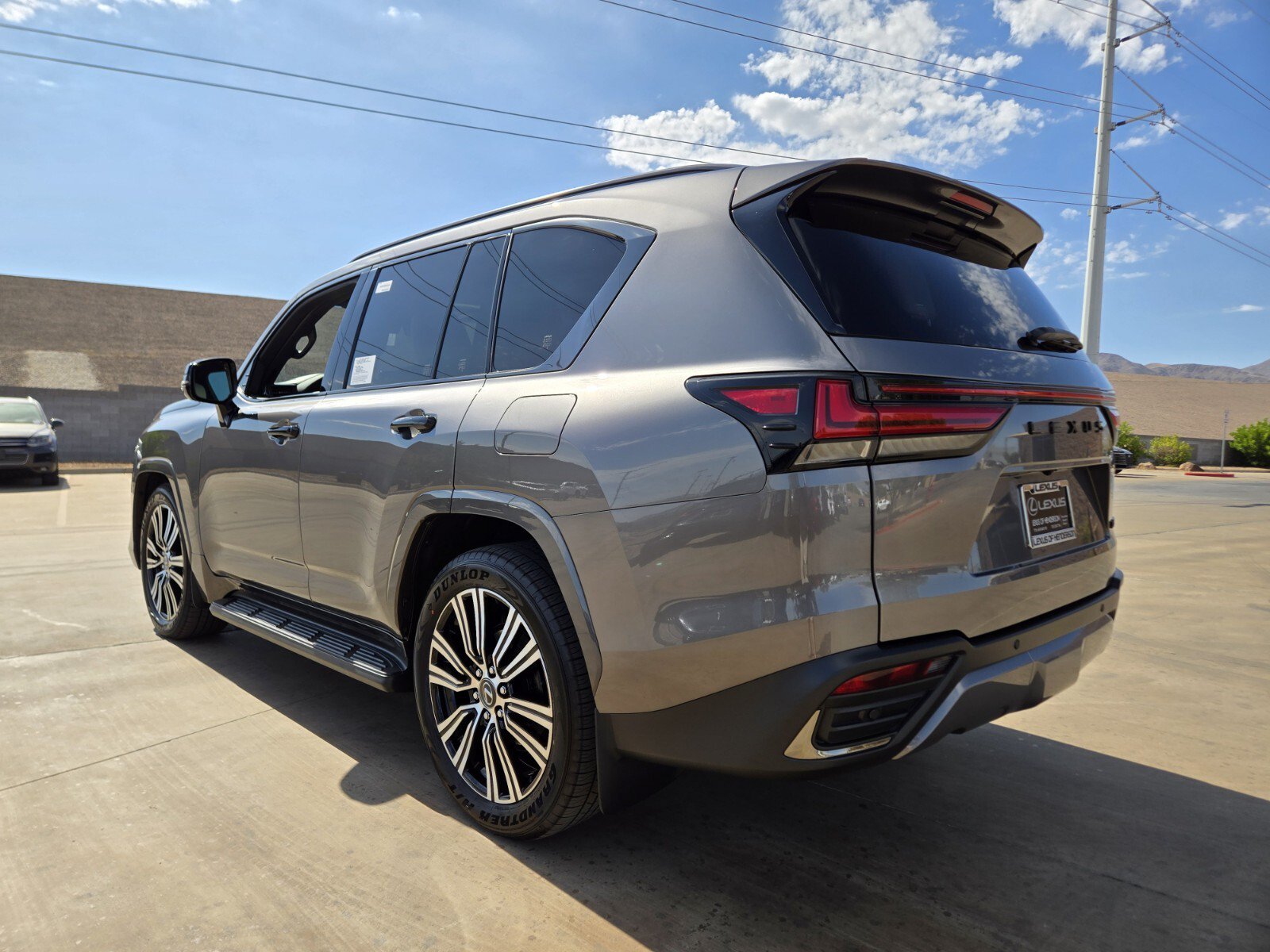 New 2026 Lexus LX 600 4WD w/ Luxury Package image 4