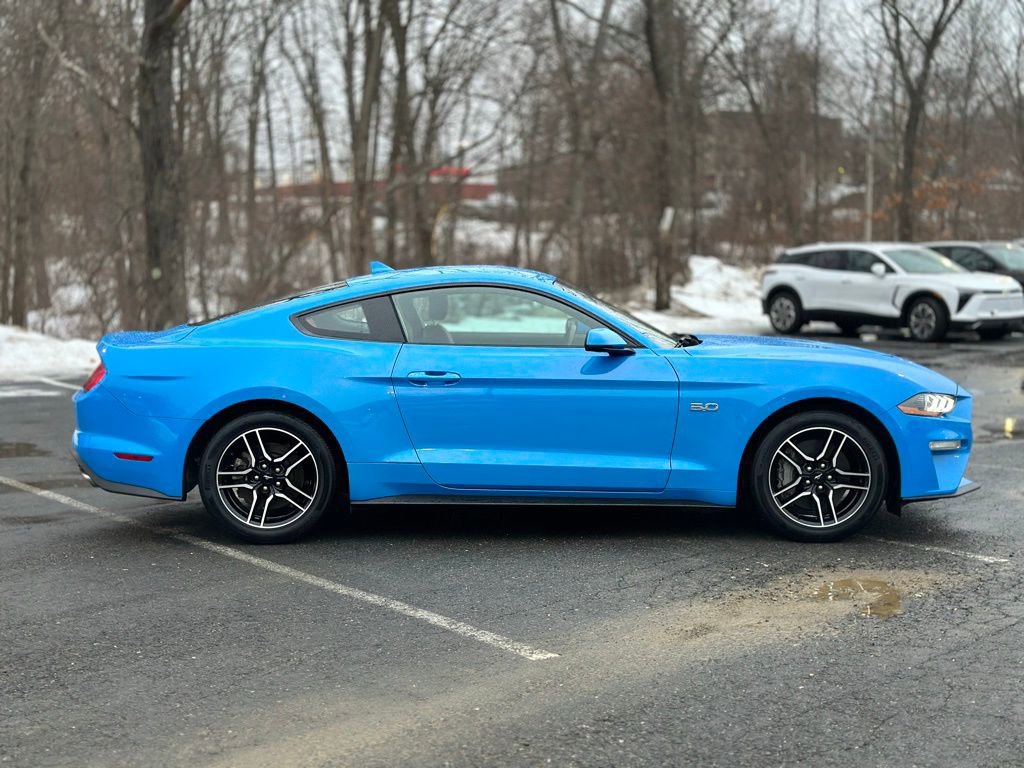 Used 2022 Ford Mustang GT Premium w/ Equipment Group 401A RWD image 7