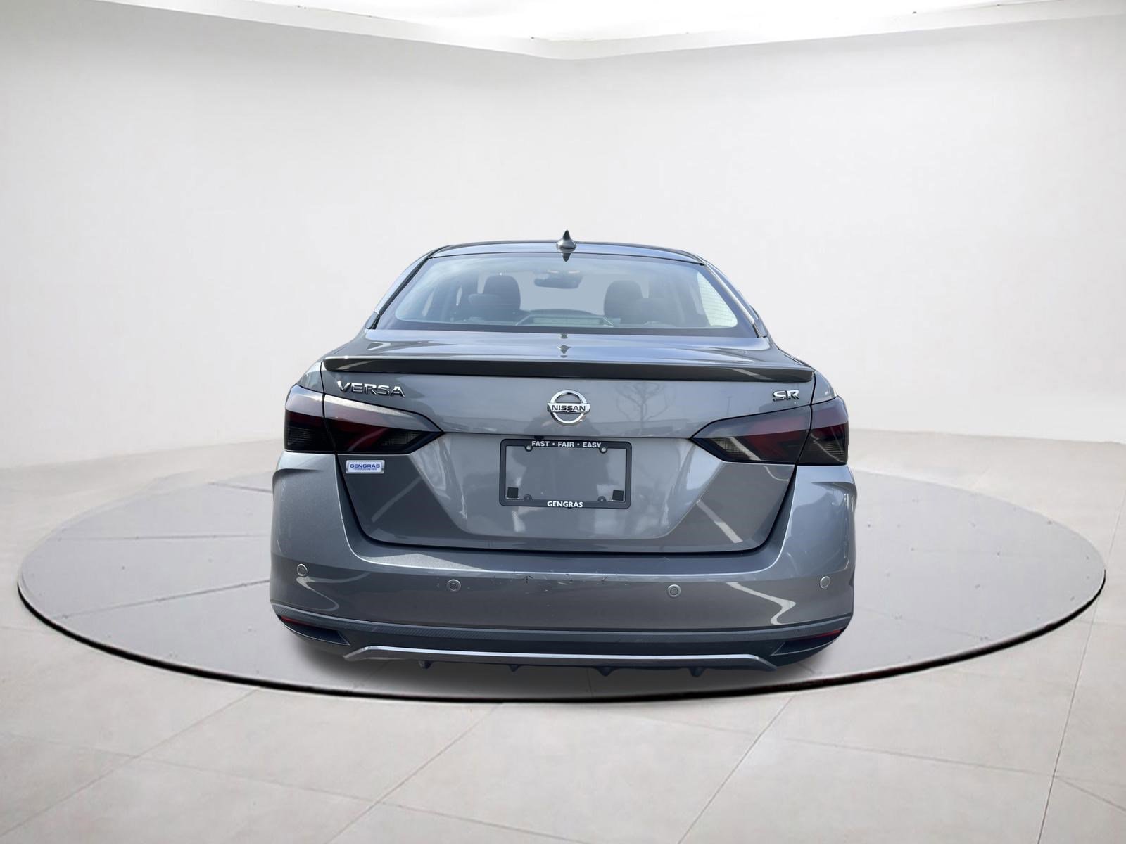 Used 2020 Nissan Versa SR image 19