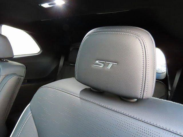 New 2025 Buick Enclave Sport Touring w/ Super Cruise Package image 15