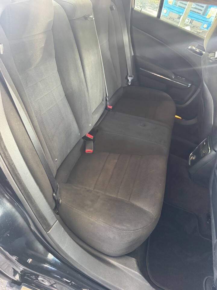 Used 2013 Dodge Charger SE w/ Connectivity Group RWD image 13