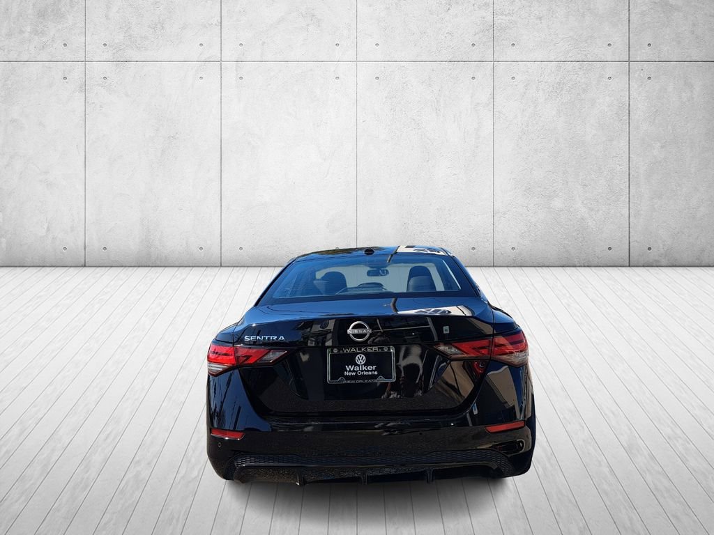 Used 2025 Nissan Sentra SV image 6