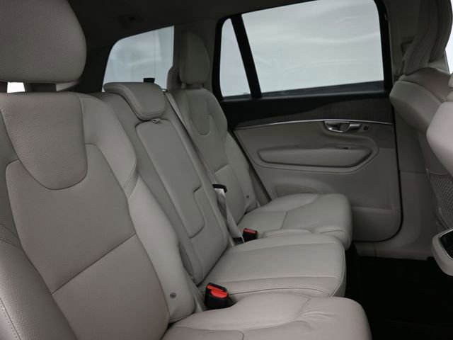 Used 2023 Volvo XC90 B6 Core w/ Protection Package Premier image 32