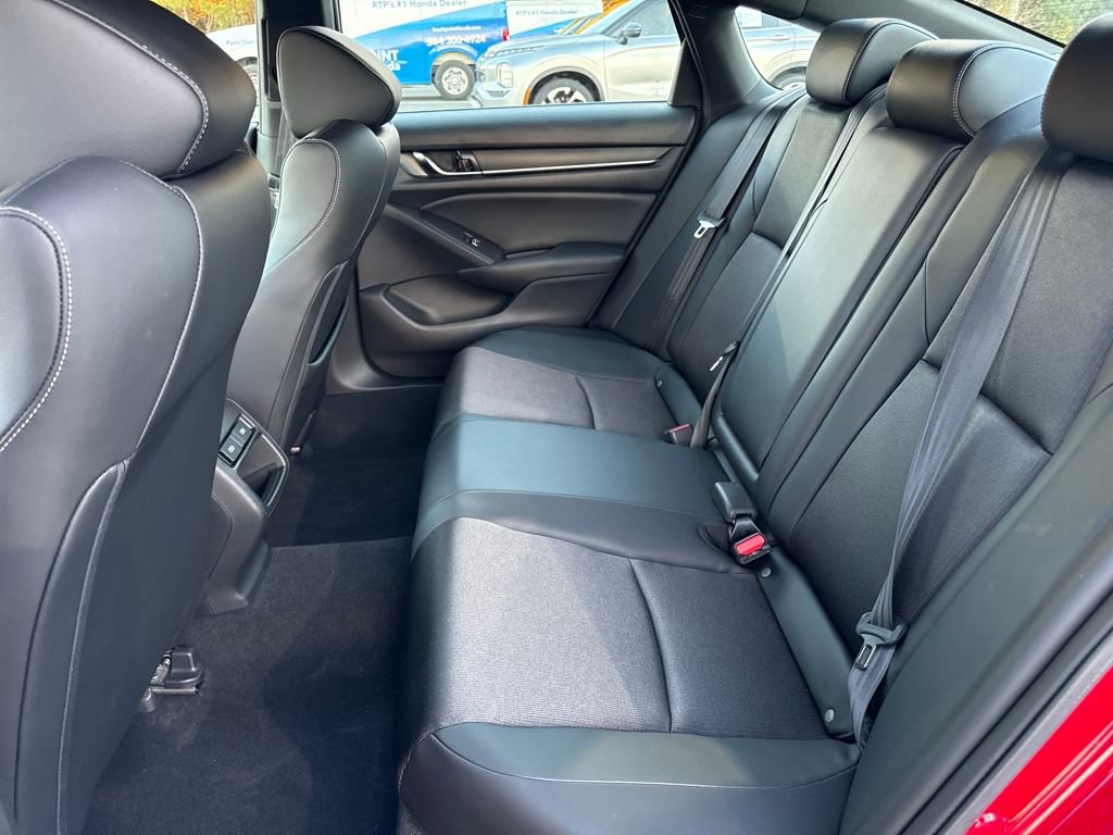 Used 2022 Honda Accord Sport image 26