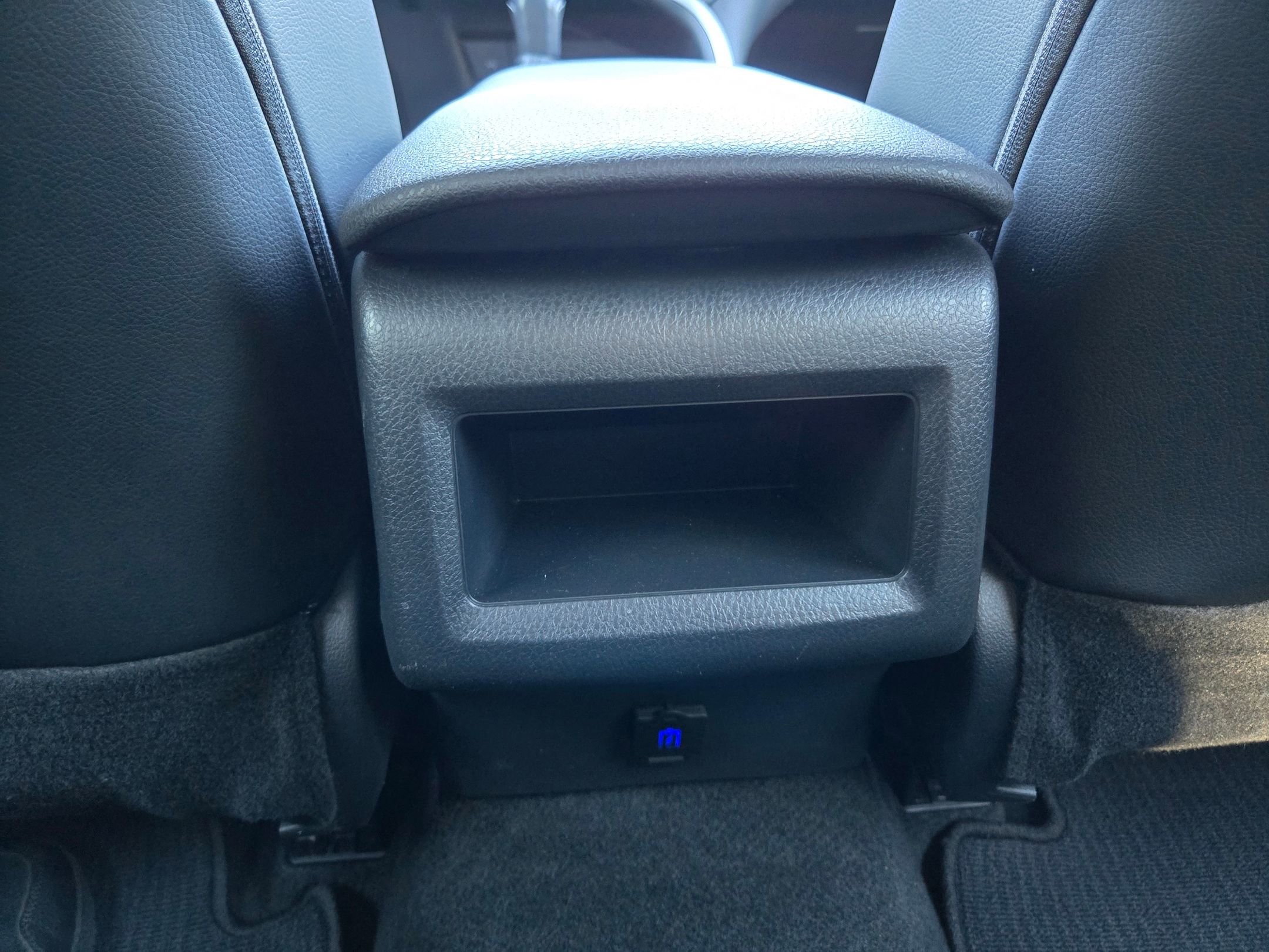 Used 2023 Toyota Camry SE image 33