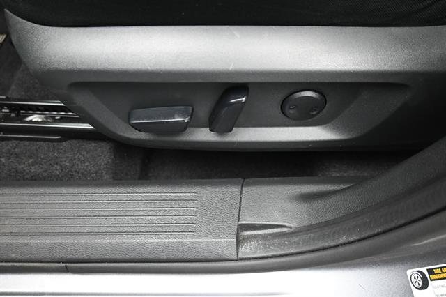 Used 2021 Nissan Rogue SV FWD image 7