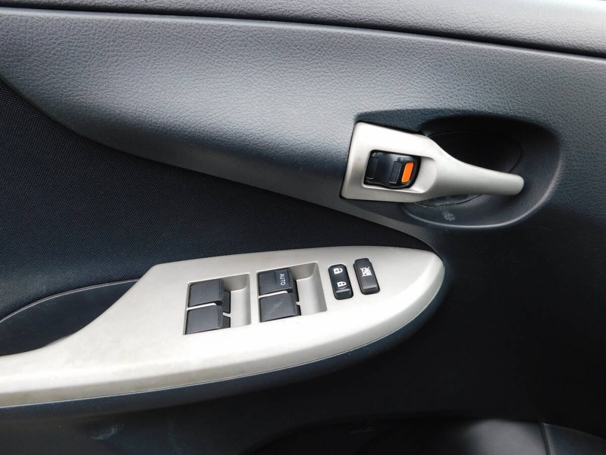 Used 2012 Toyota Corolla S FWD image 15