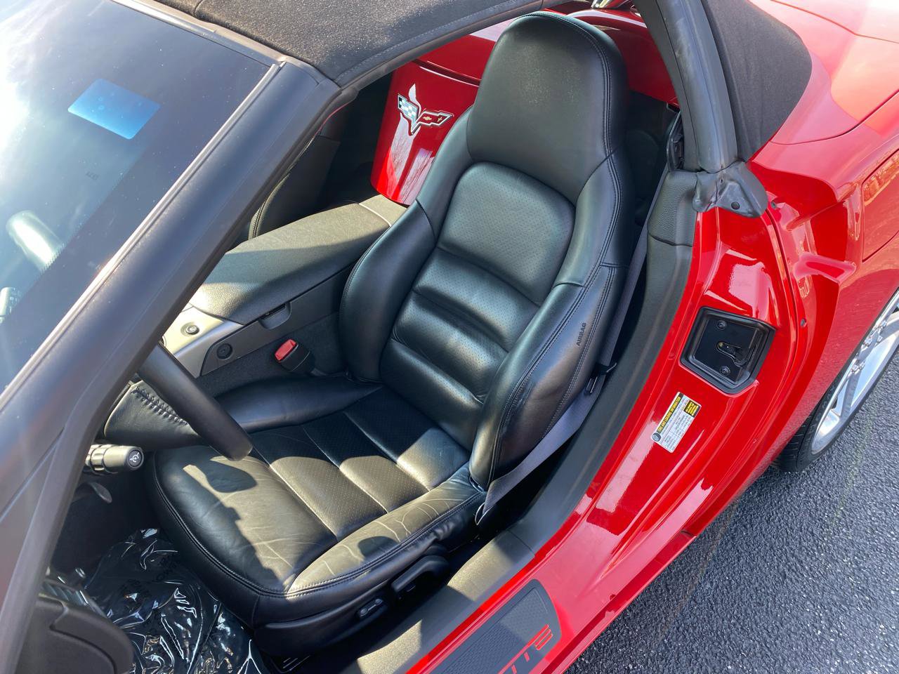 Used 2005 Chevrolet Corvette Convertible w/ Preferred Equipment Group image 24