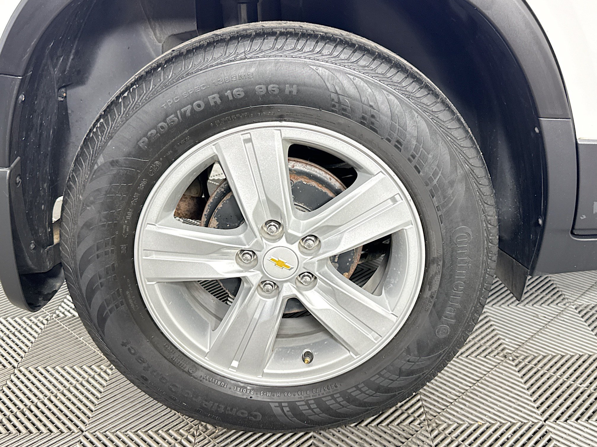 Used 2020 Chevrolet Trax LS w/ Tint and Cruise Package FWD image 30