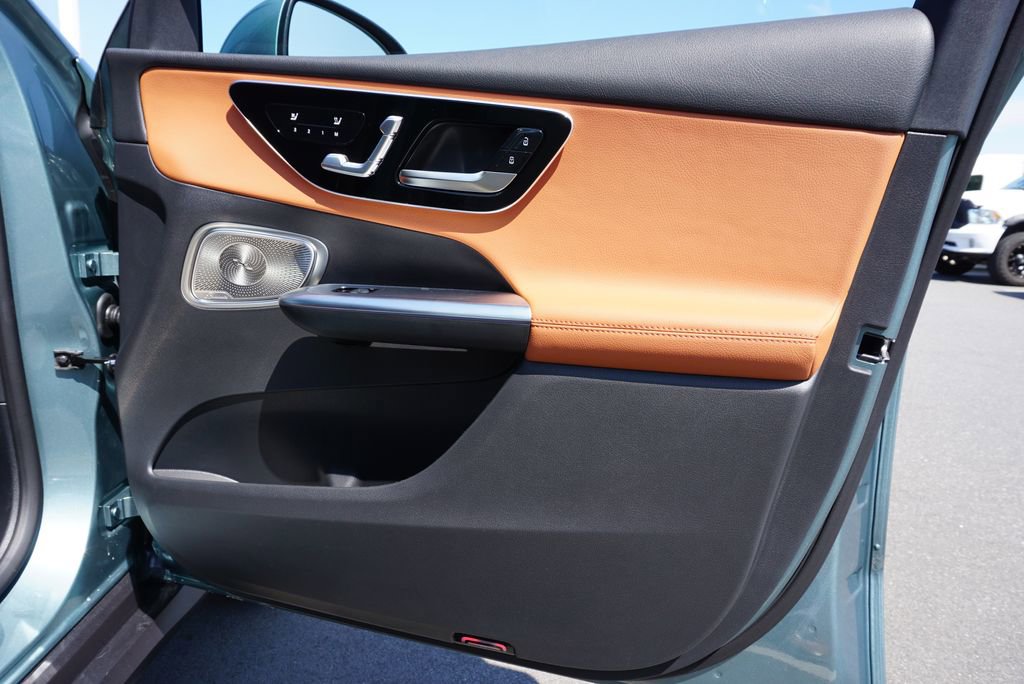 New 2026 Mercedes-Benz GLC 300 4MATIC image 48