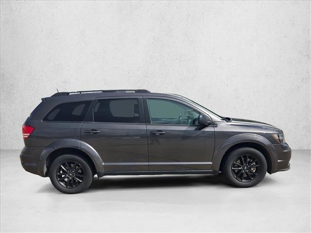 Used 2020 Dodge Journey SE w/ SE Popular Equipment Group FWD image 4