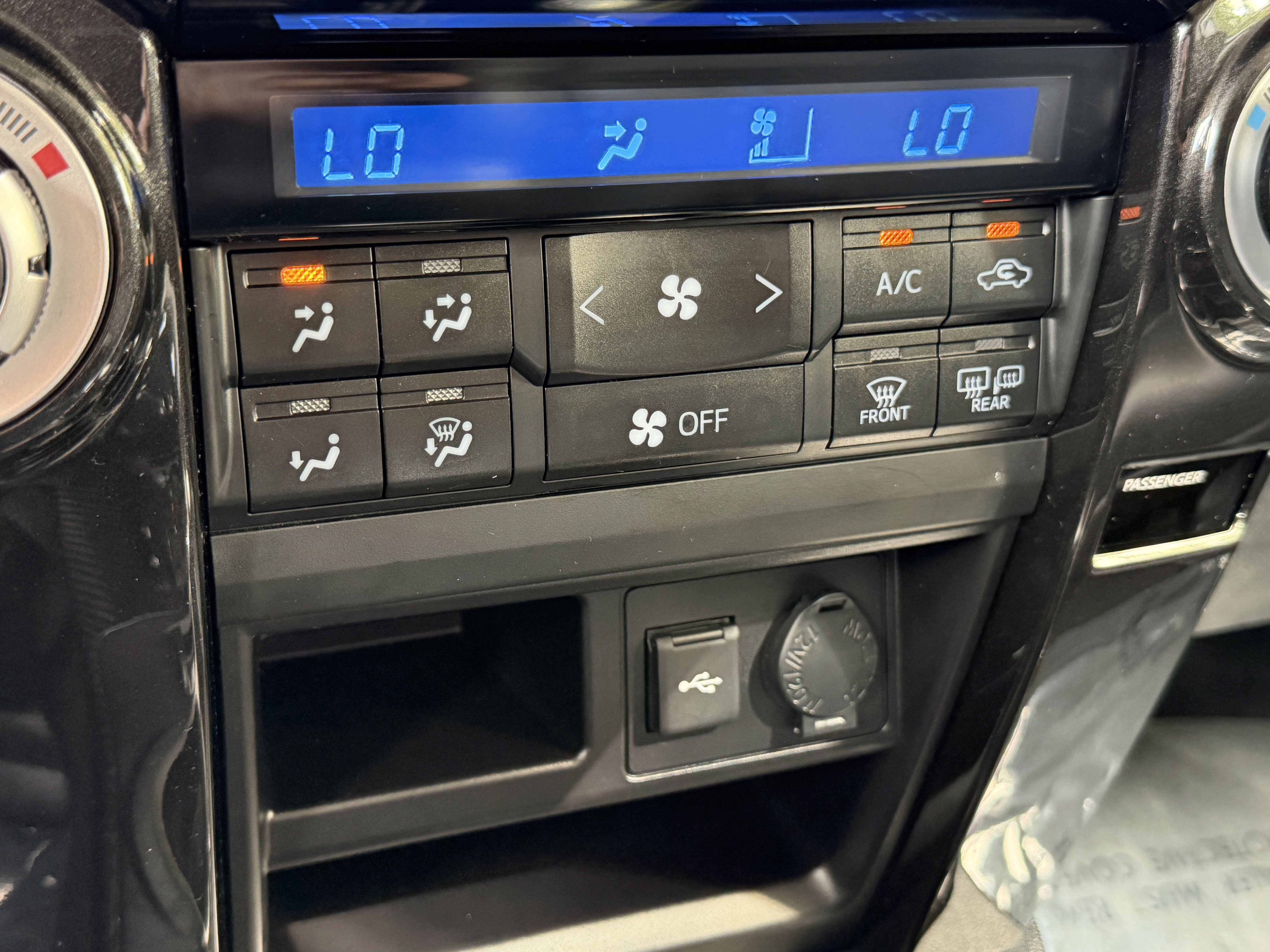 Used 2023 Toyota 4Runner TRD Pro AWD/4WD image 25