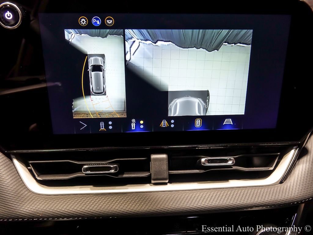 New 2026 Chevrolet Equinox LT w/ Convenience Package II image 18