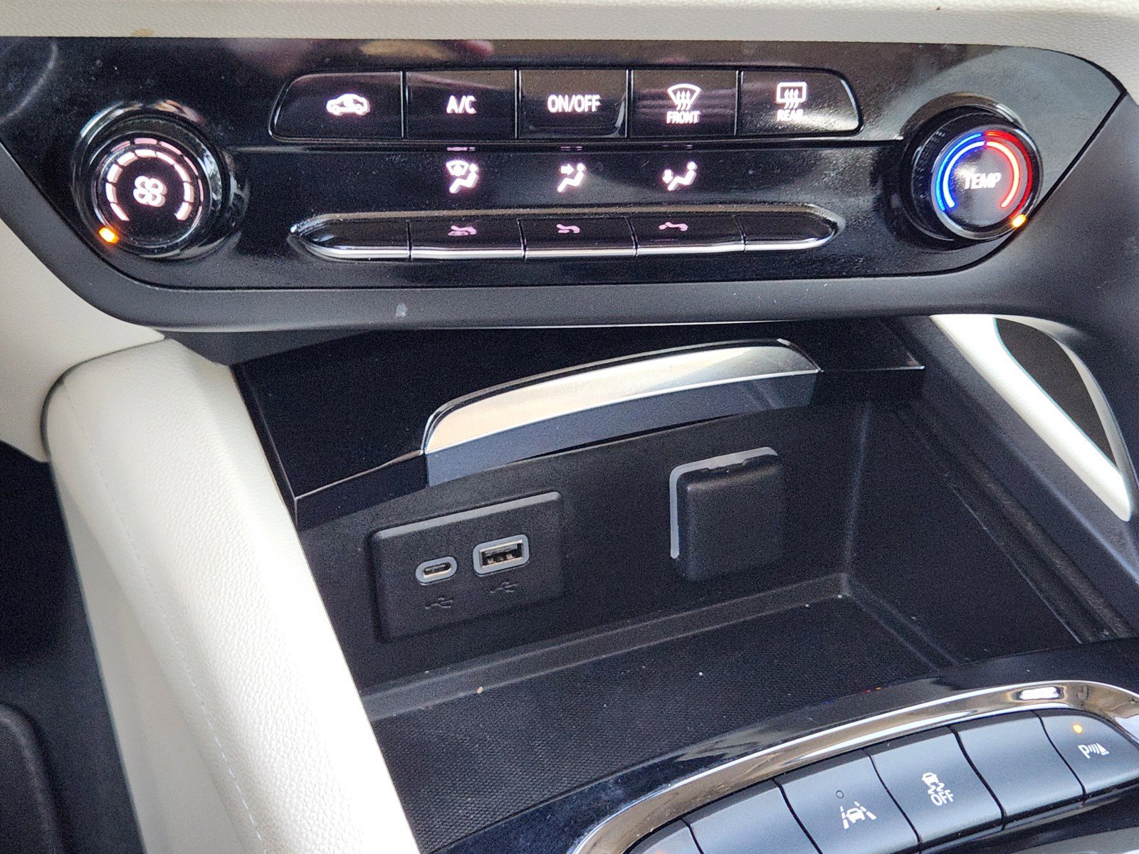 Used 2023 Buick Envision Preferred image 14