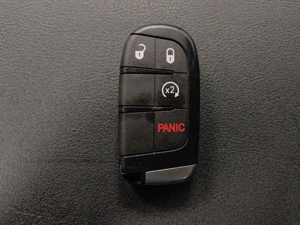 Used 2019 Nissan Pathfinder SV image 32