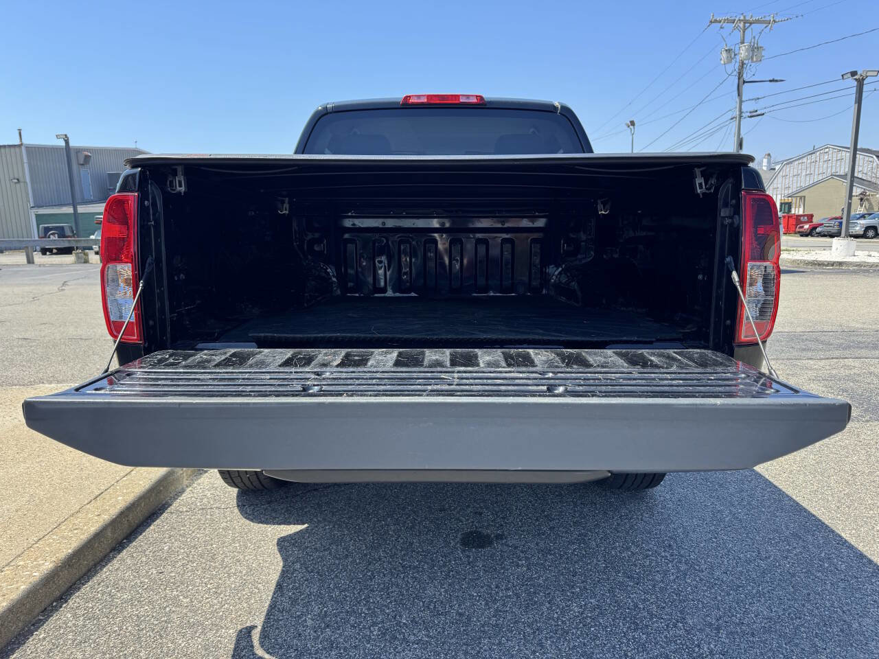 Used 2013 Nissan Frontier S AWD/4WD image 10