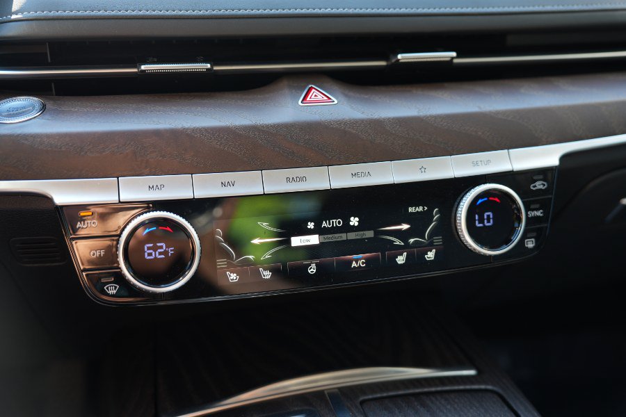 Used 2022 Genesis G80 2.5T w/ Prestige Package AWD/4WD image 34