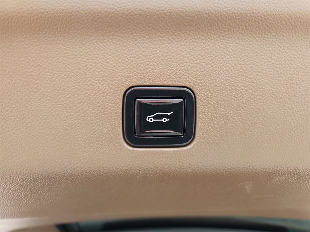 Used 2022 GMC Yukon XL Denali w/ Max Trailering Package image 36