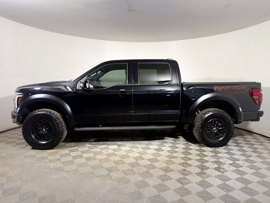 Used 2025 Ford F150 Raptor AWD/4WD image 3