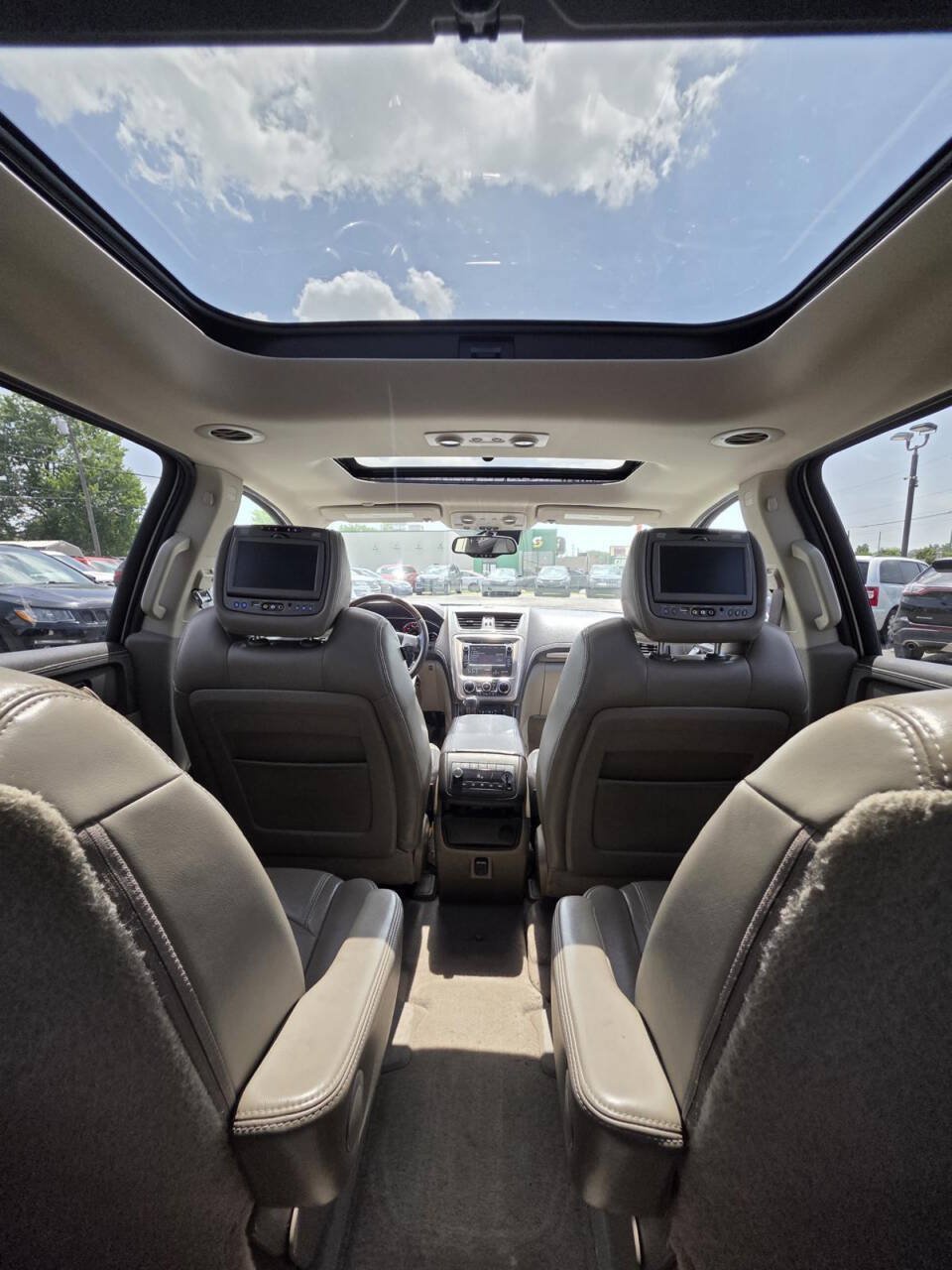 Used 2014 GMC Acadia Denali FWD image 13