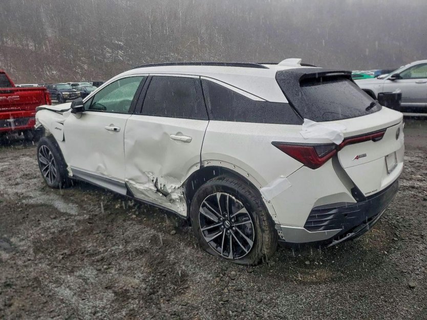 Used 2024 Acura ZDX A-Spec AWD/4WD image 3