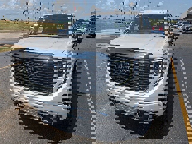 Used 2023 GMC Sierra 1500 Denali Ultimate image 3