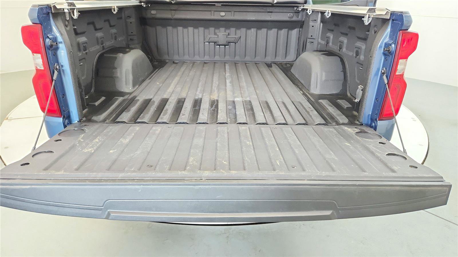 Used 2024 Chevrolet Silverado 1500 RST w/ Protection Package AWD/4WD image 37