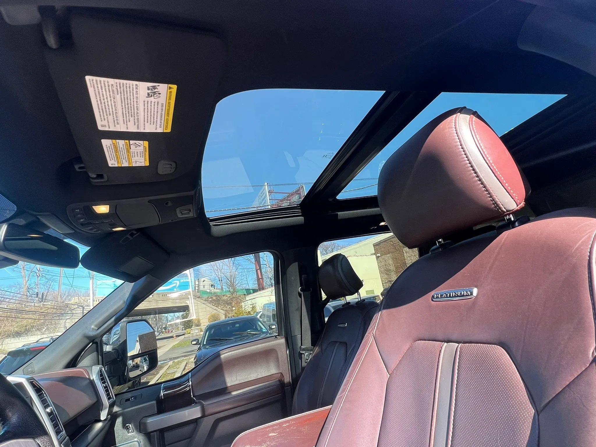 Used 2015 Ford F150 Platinum w/ Equipment Group 701A Luxury image 24