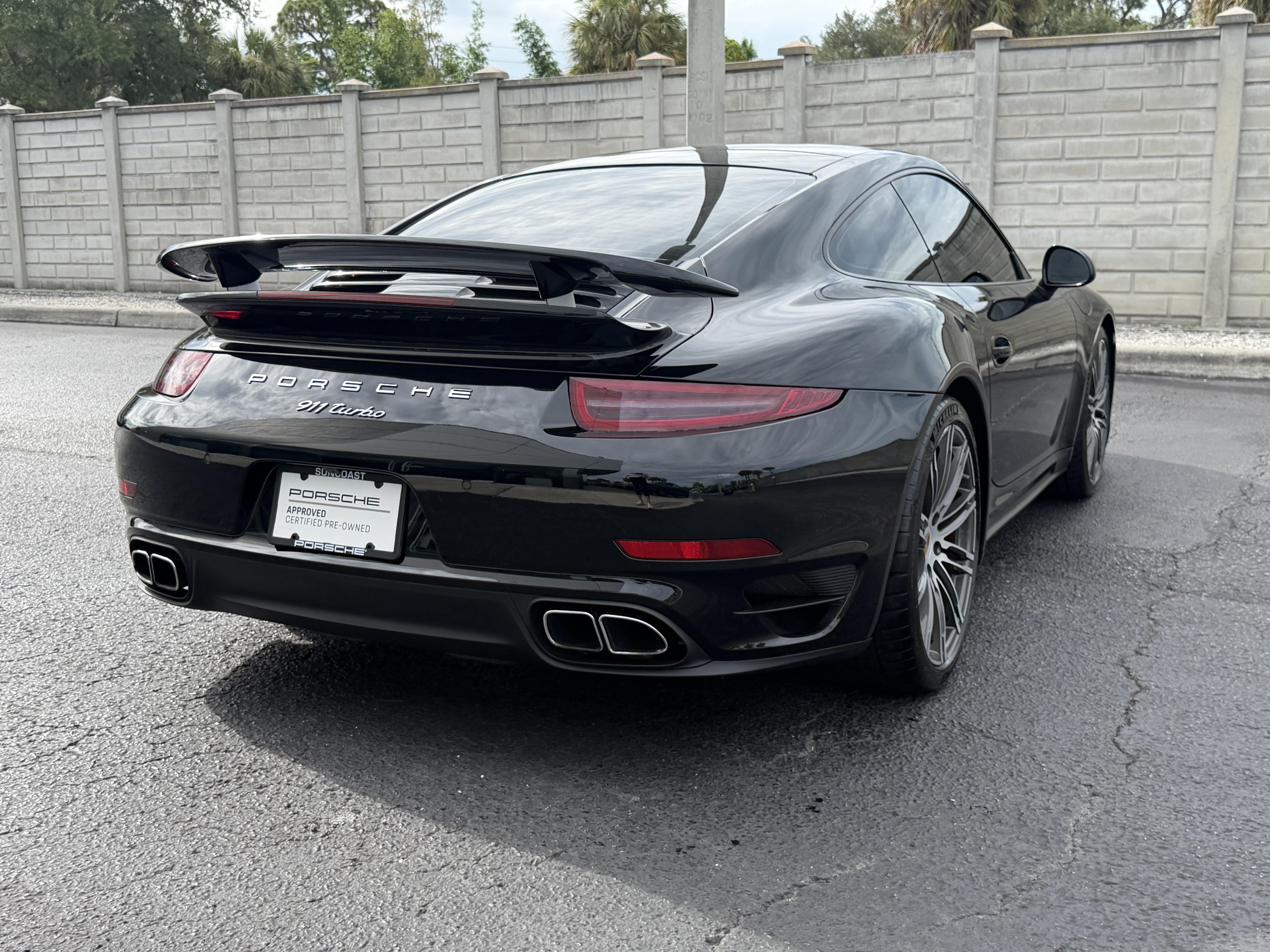 Used 2015 Porsche 911 Turbo AWD/4WD image 6
