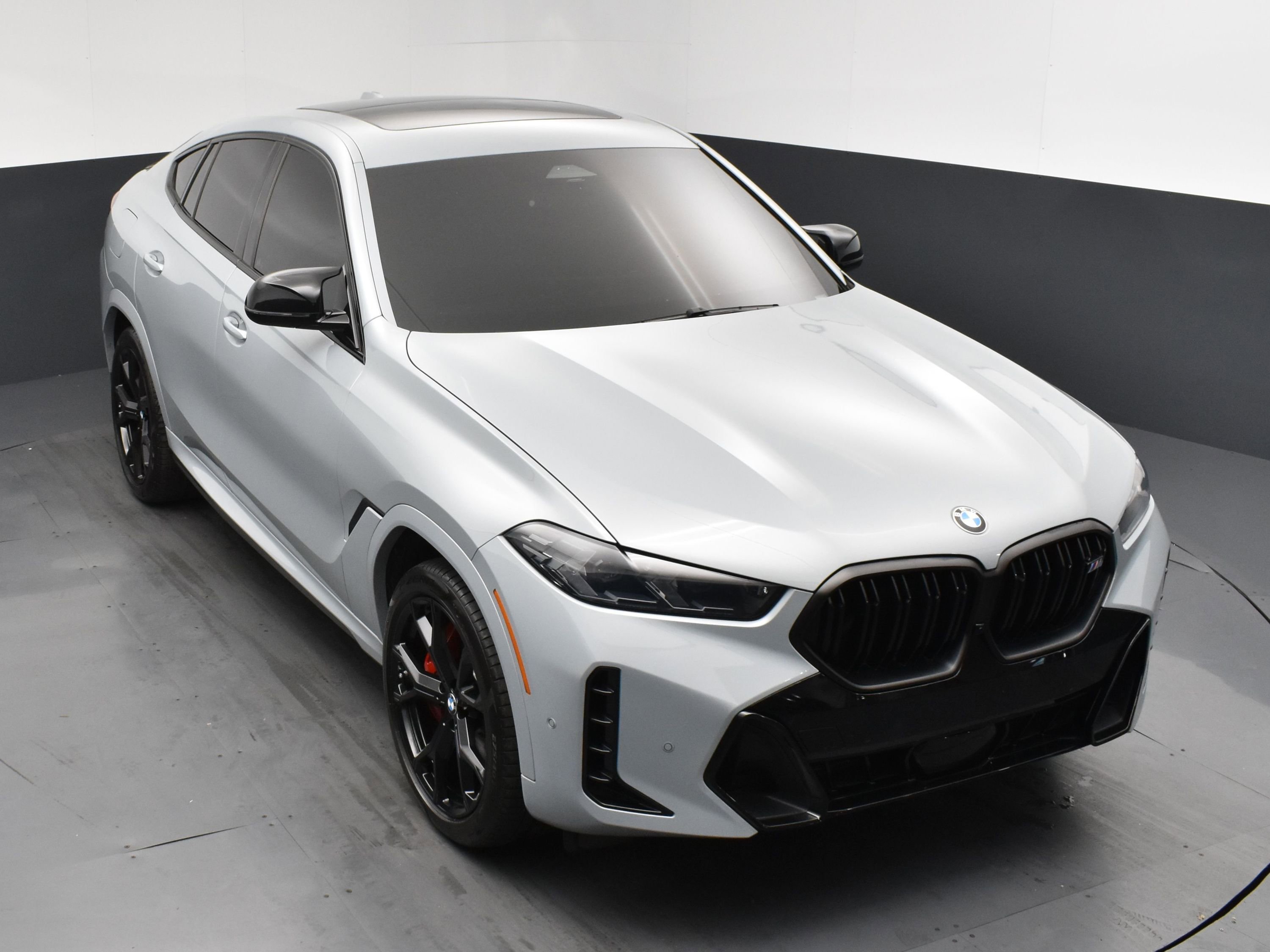 Used 2024 BMW X6 M60i w/ M Sport Professional Package image 20