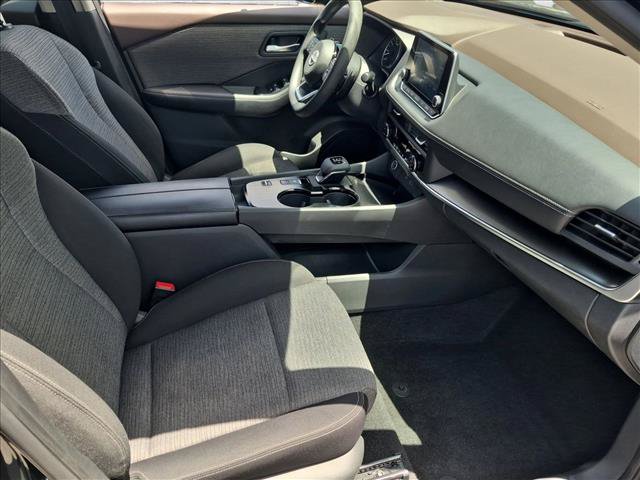Used 2023 Nissan Rogue SV FWD image 20