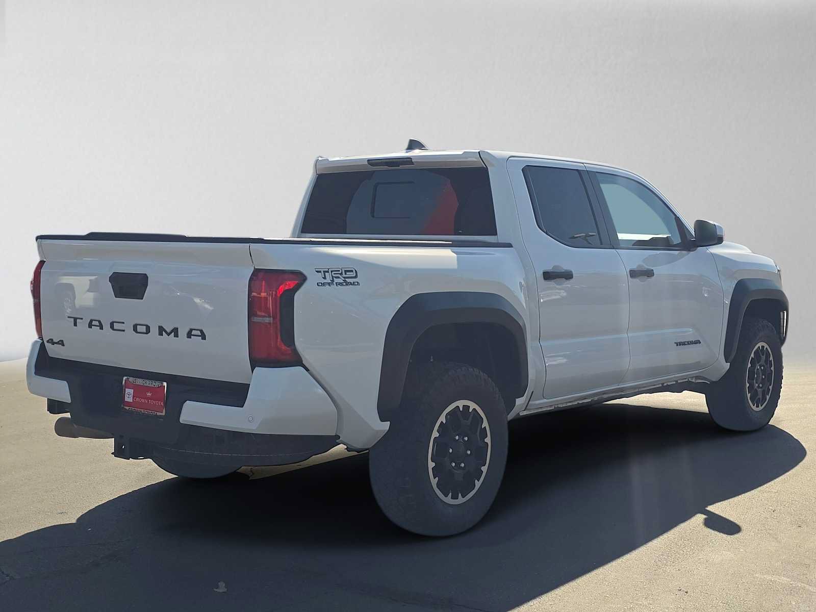 Used 2024 Toyota Tacoma TRD Off-Road w/ TRD Off Road Upgrade Package AWD/4WD image 3