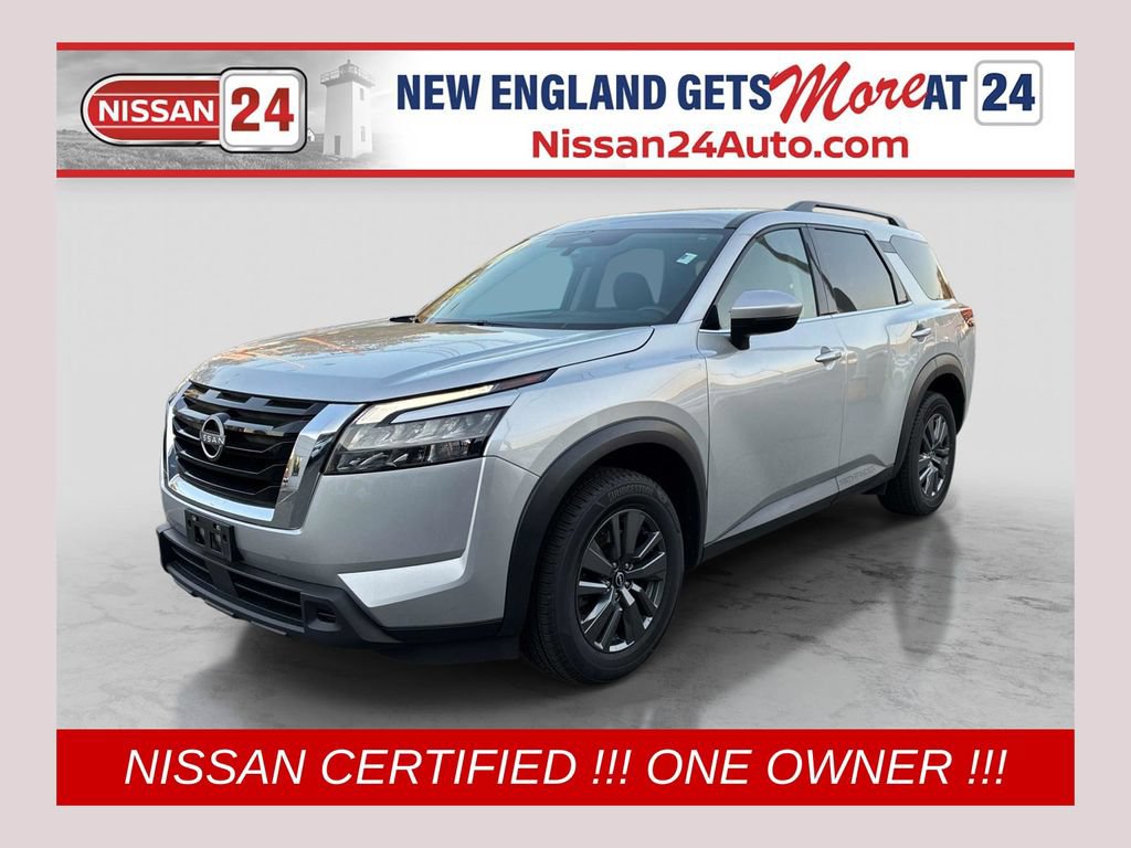 Certified 2024 Nissan Pathfinder SV AWD/4WD image 1