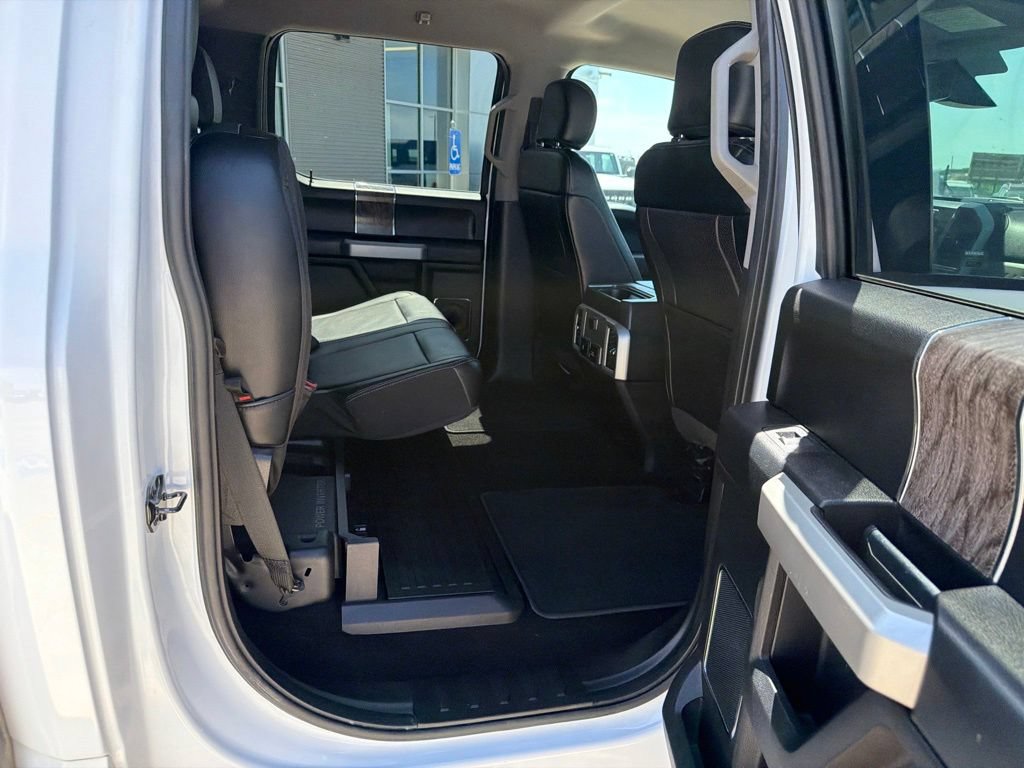 Used 2019 Ford F450 Lariat w/ Lariat Ultimate Package AWD/4WD image 29