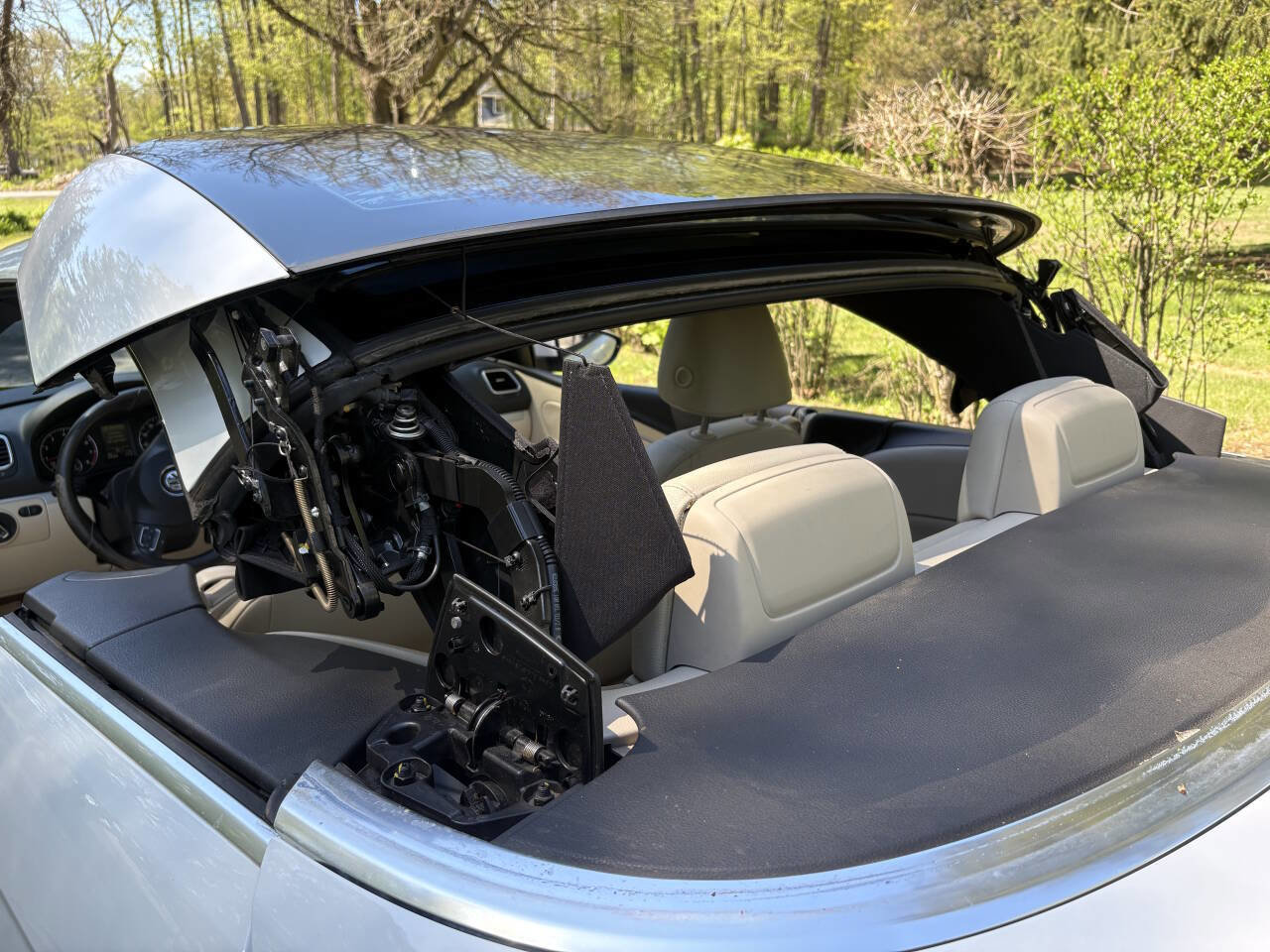 Used 2012 Volkswagen Eos Komfort FWD image 21