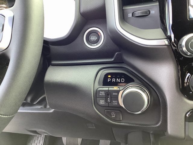 New 2026 RAM 1500 Big Horn AWD/4WD image 16